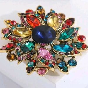 Ladies broach